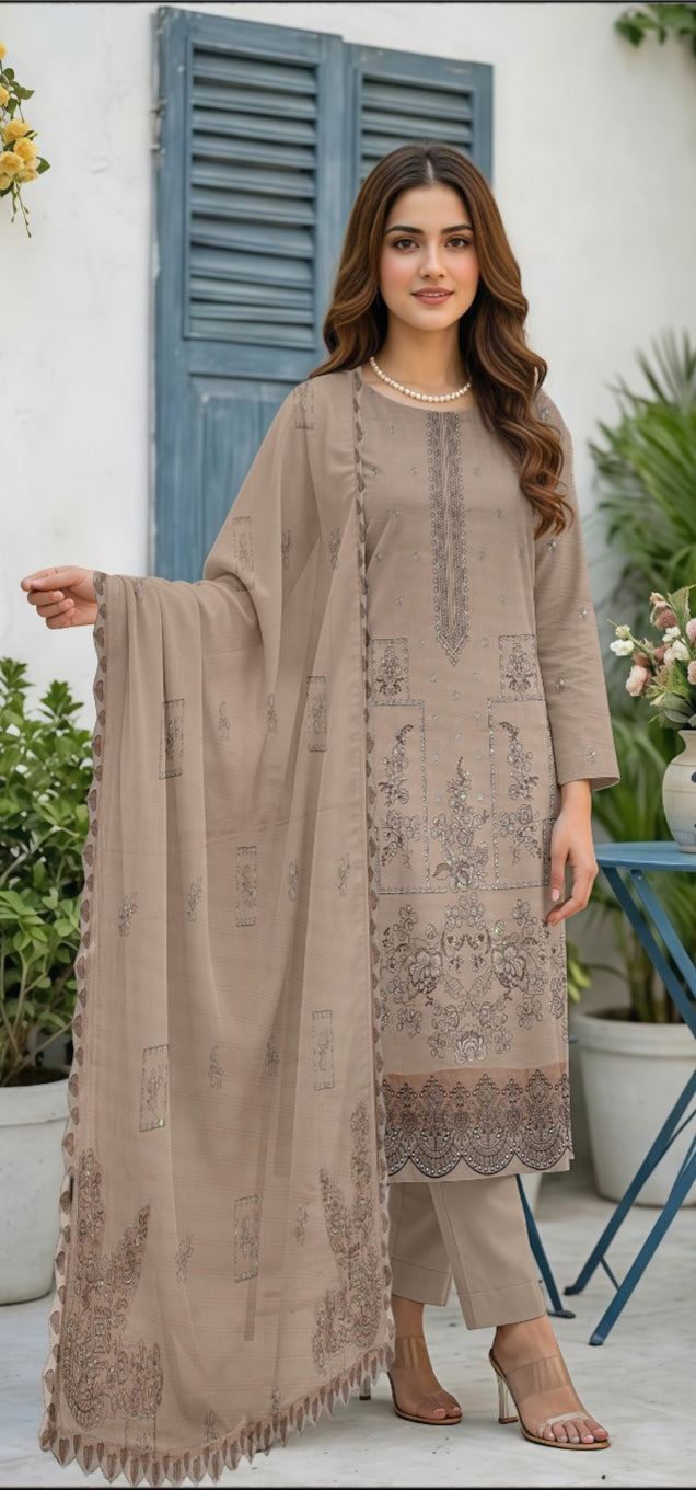 3 Piece - Embroidered Lawn Suit