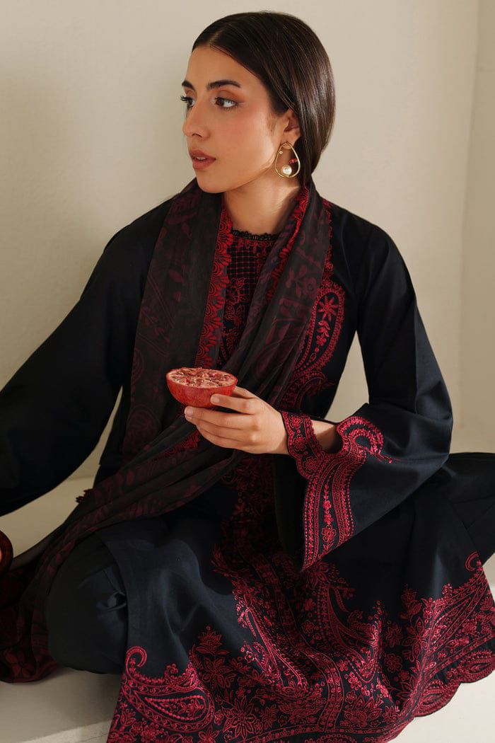 3 Piece - Luxury Embroidered Lawn Suit